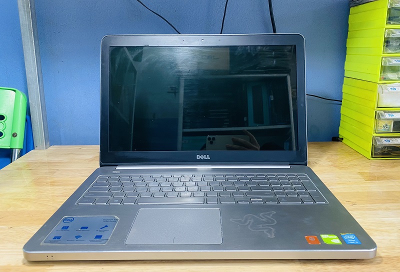 Dell Inspiron 7537